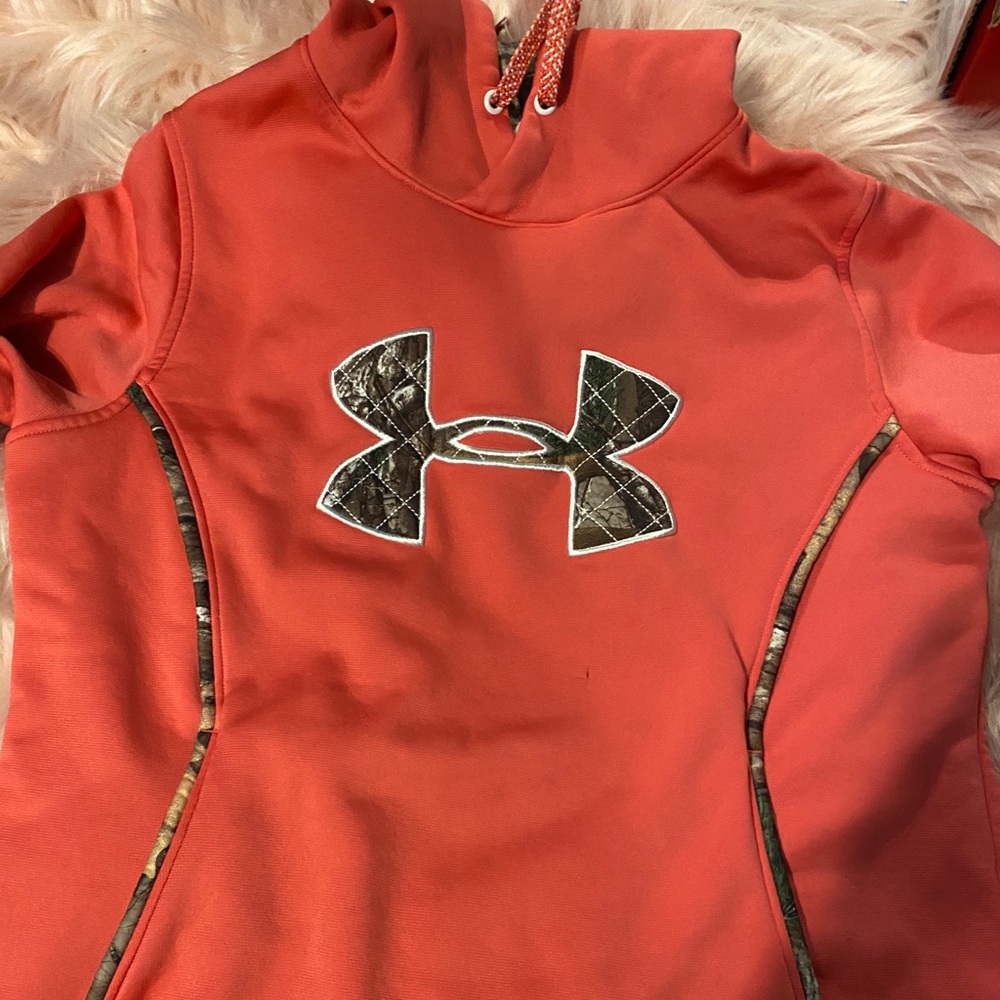 Under Armour hoodie